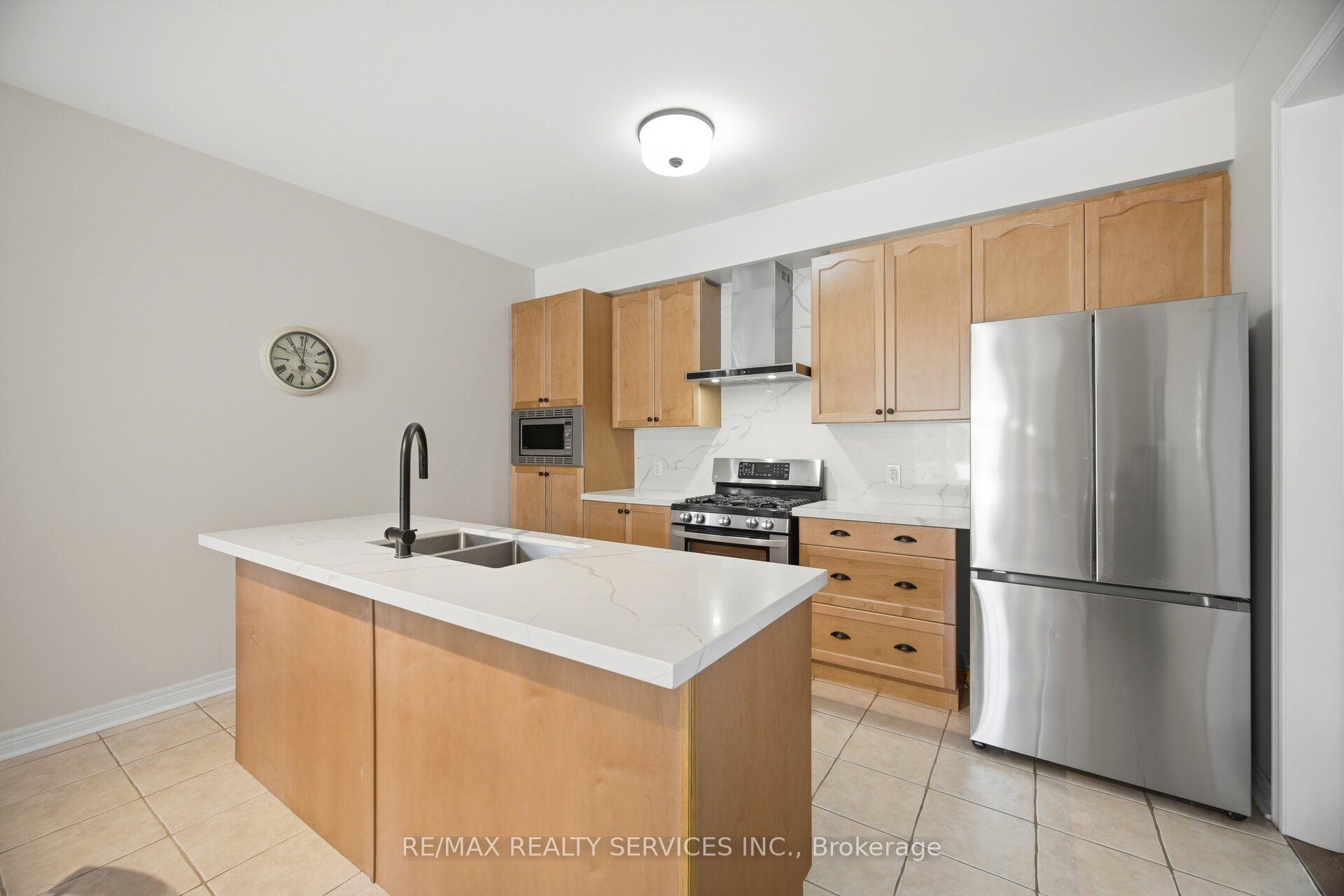 52 Atchison Drive Property Photo 10