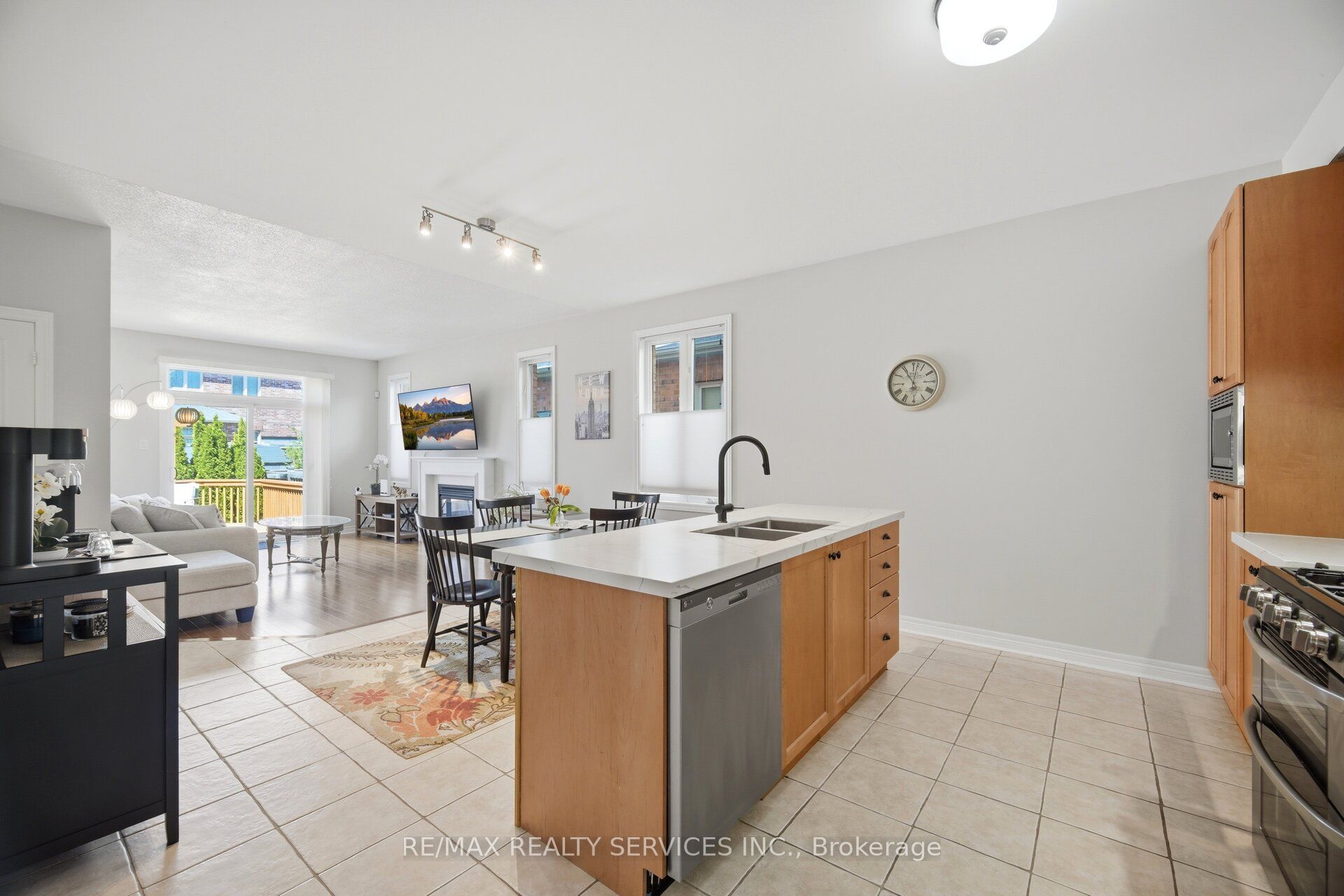 52 Atchison Drive Property Photo 12