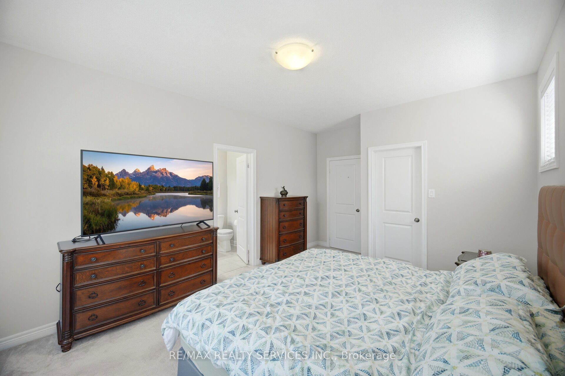 52 Atchison Drive Property Photo 23