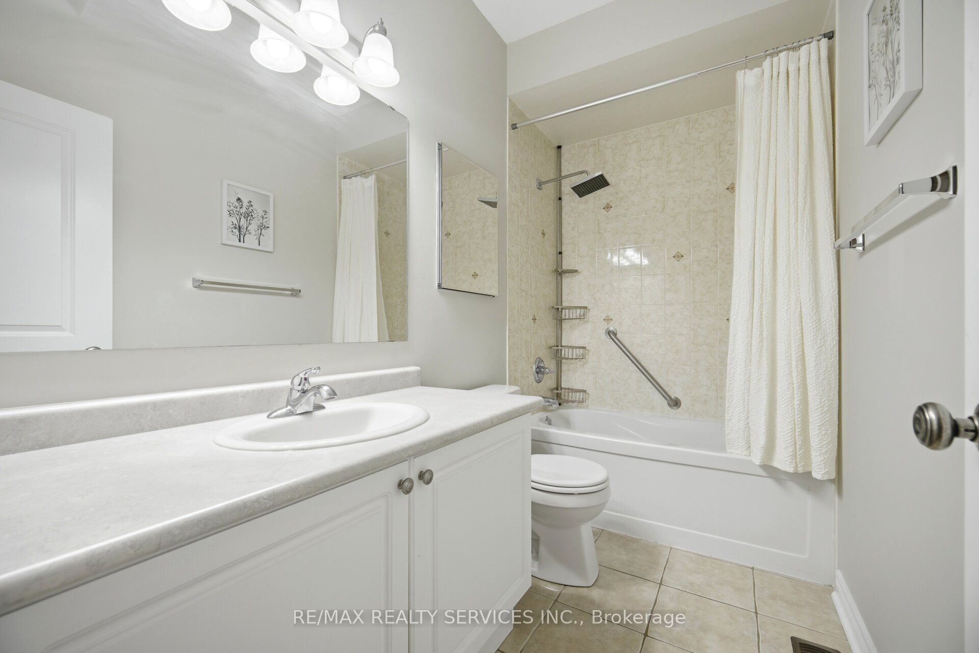 52 Atchison Drive Property Photo 30