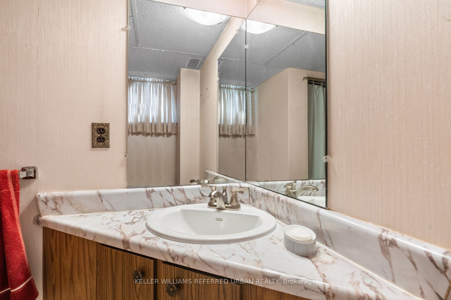 114 Gracefield Avenue Property Photo 28