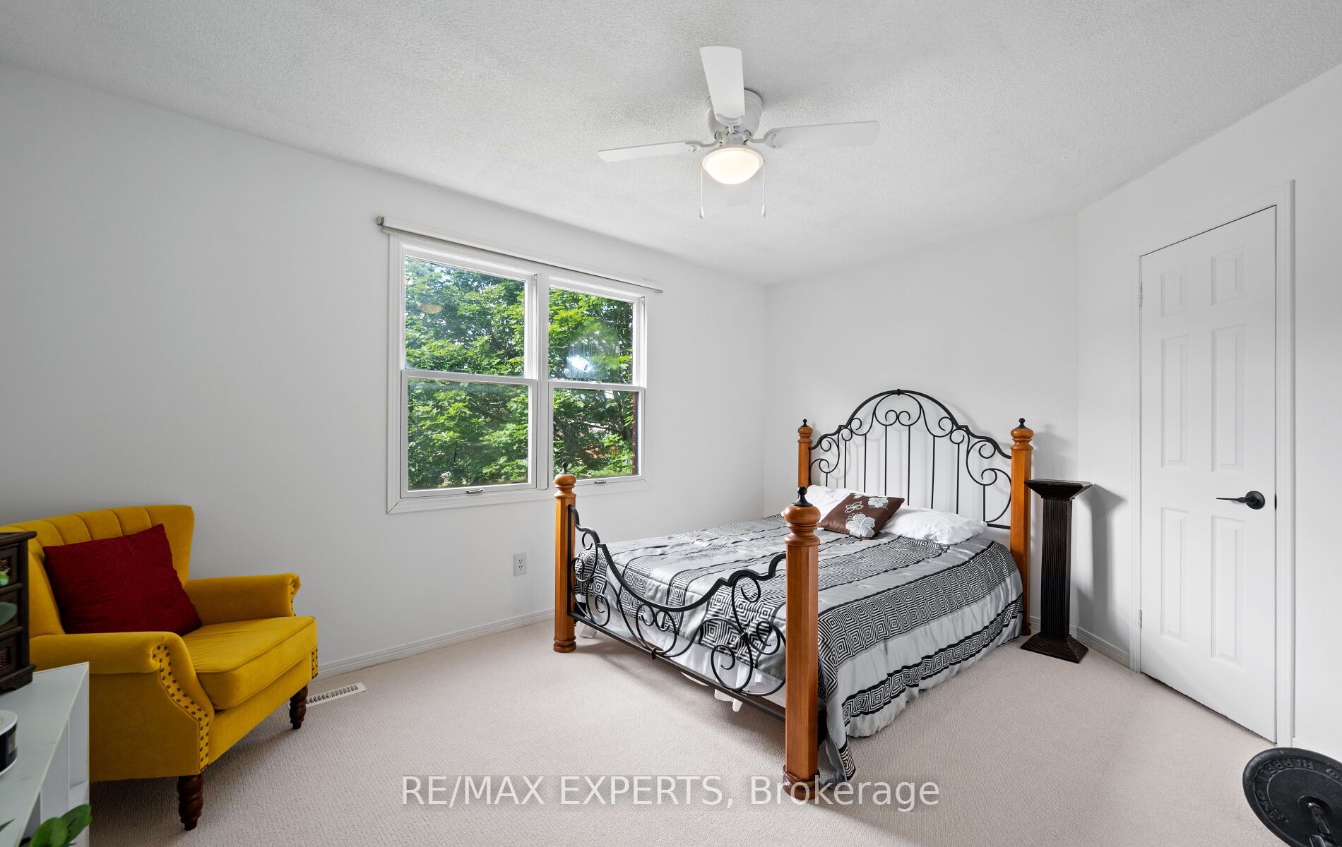 1 Goodfellow Crescent Property Photo 28