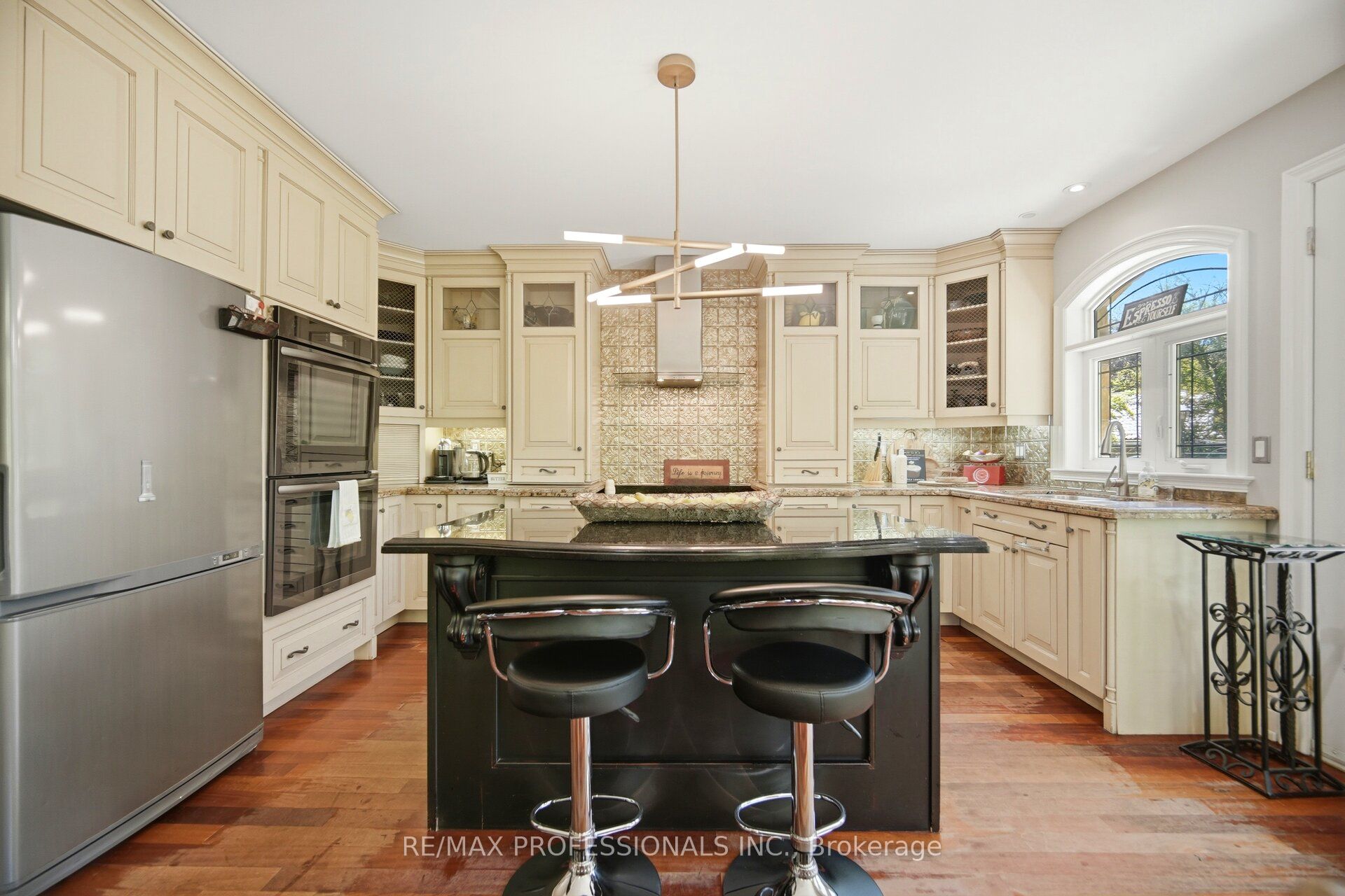 1114 Kipling Avenue Property Photo 13