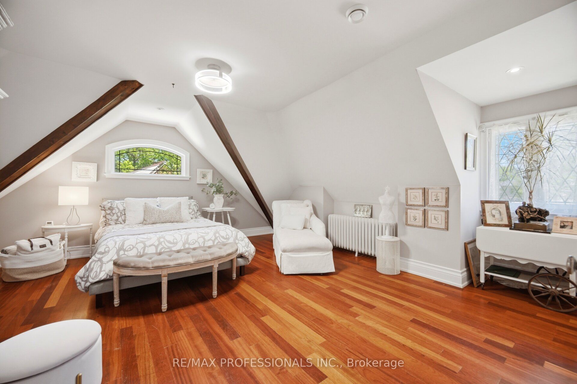 1114 Kipling Avenue Property Photo 28