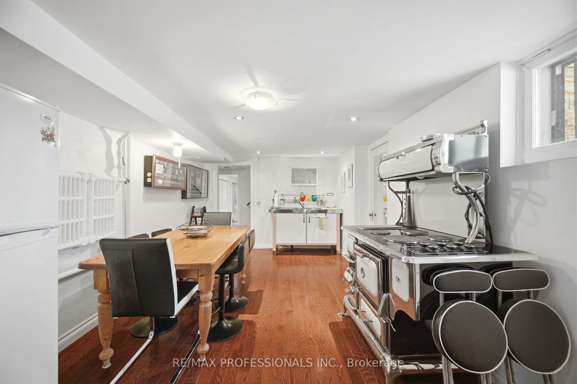 1114 Kipling Avenue Property Photo 36