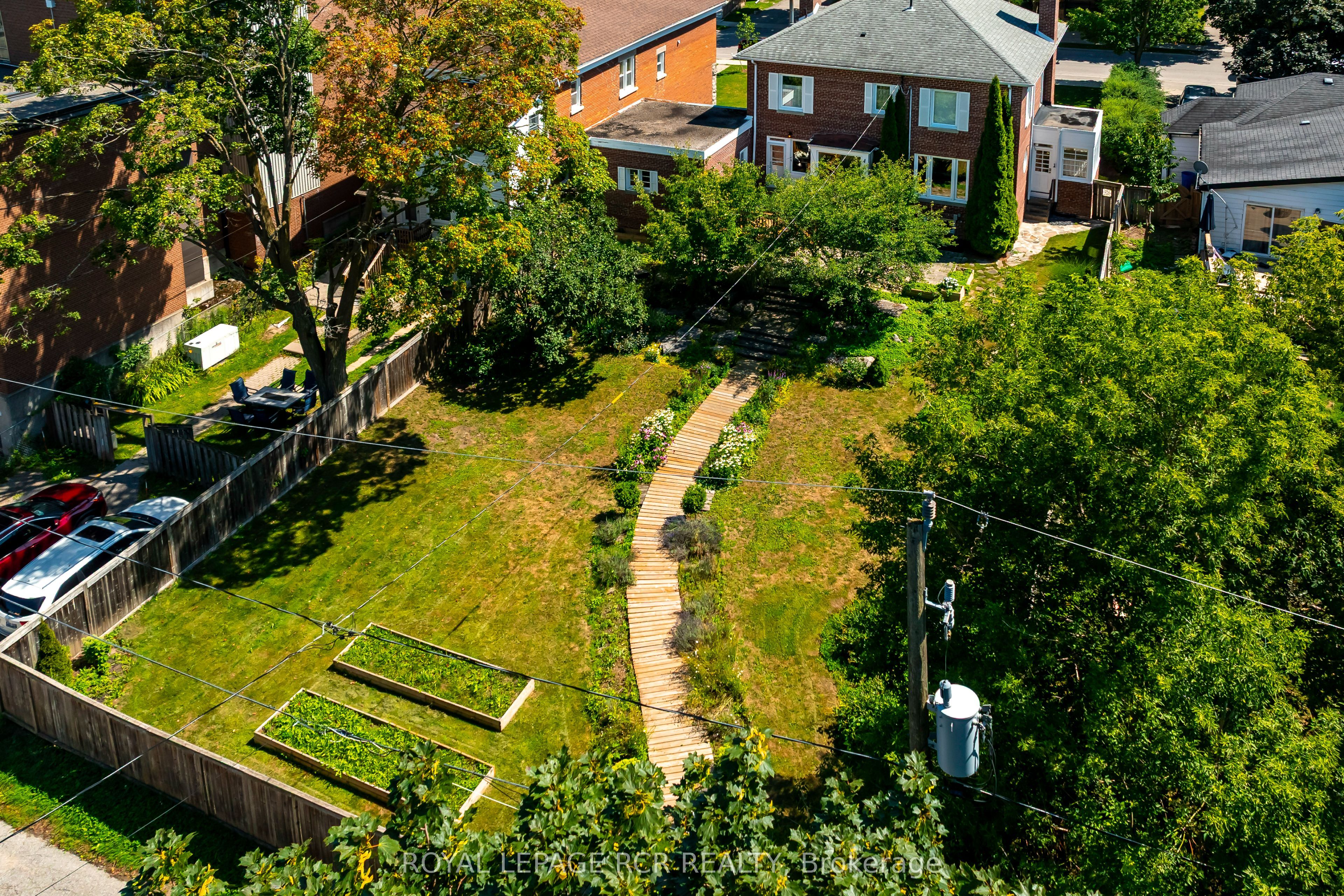 17 First Avenue Property Photo 46