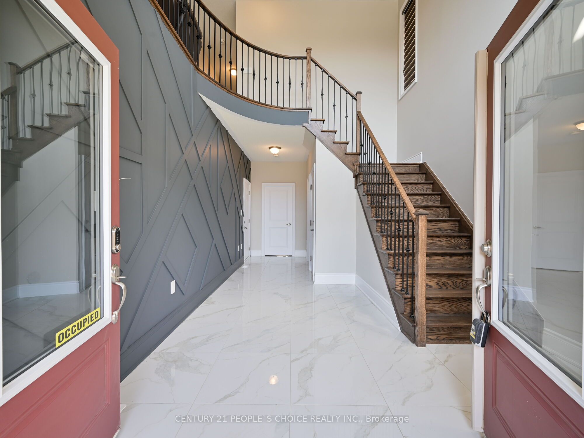 12 Junior Road Property Photo 3