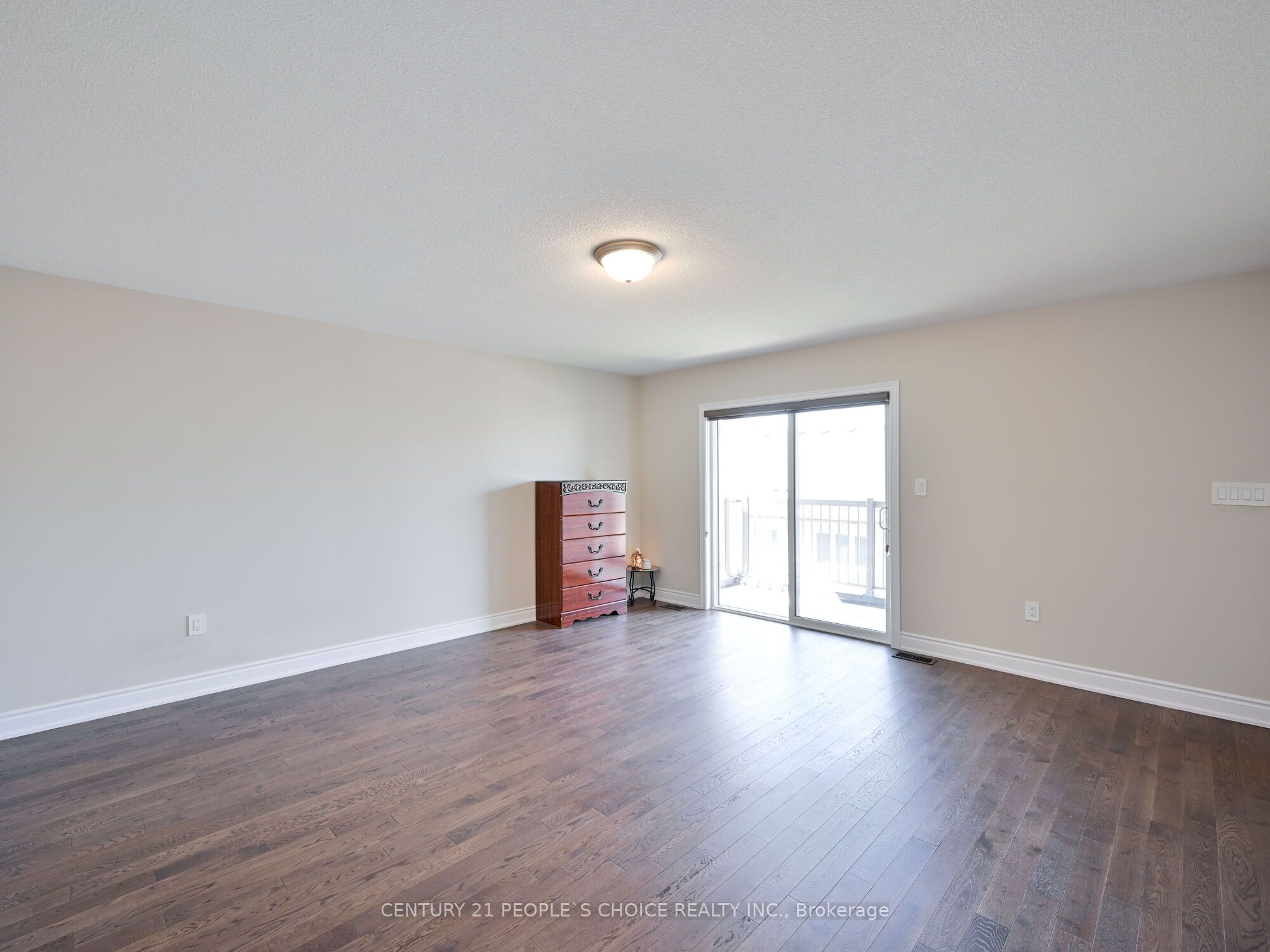 12 Junior Road Property Photo 26