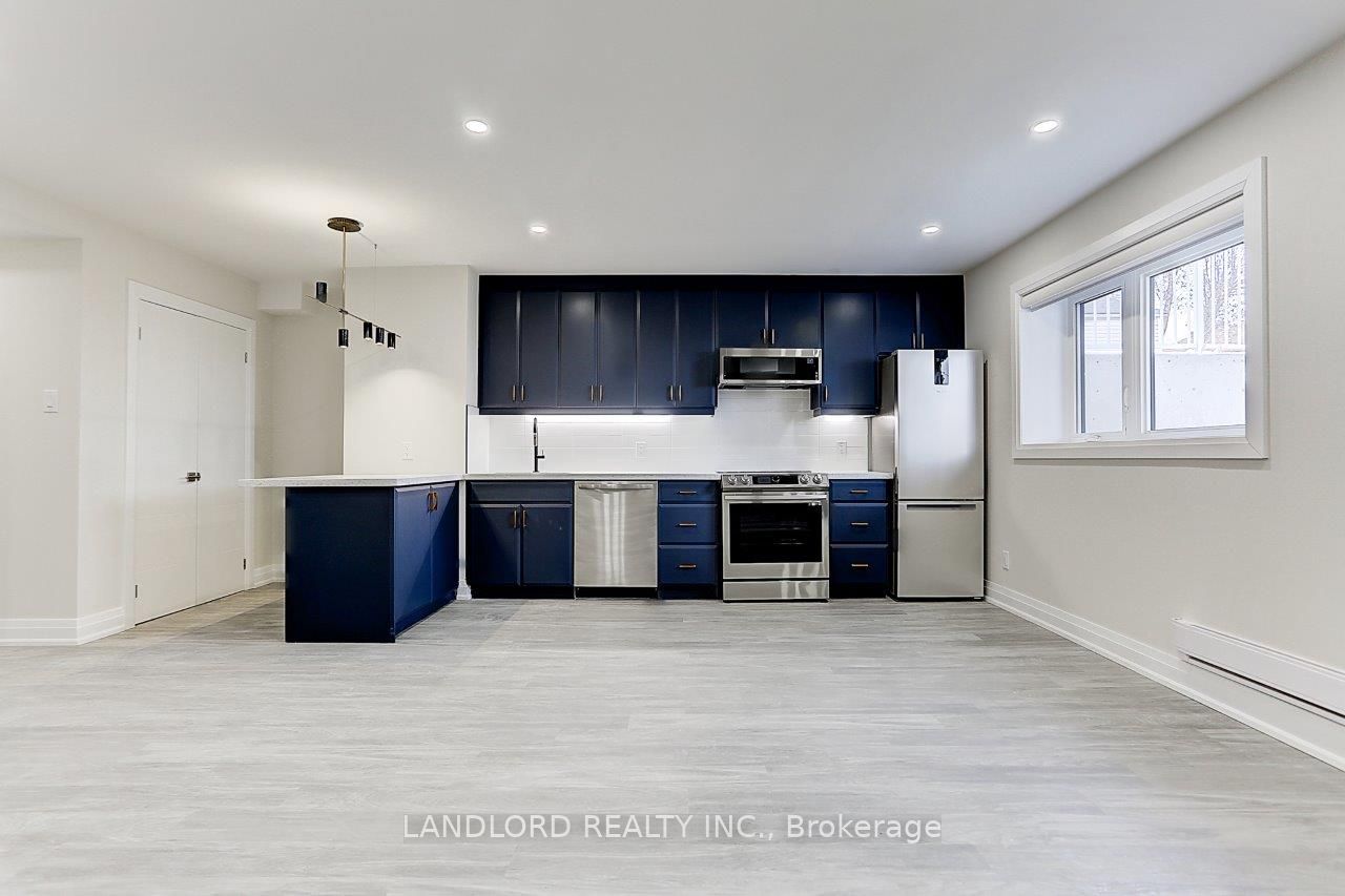 2071 Keele Street Lower Property Photo 10