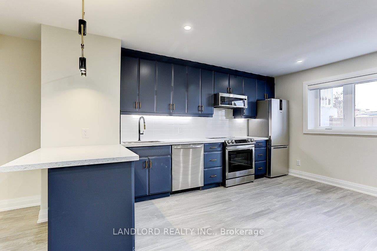 2071 Keele Street Lower Property Photo 12