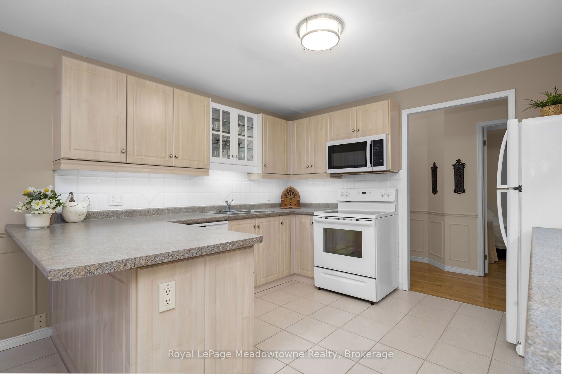 2075 Amherst Heights Drive 210 Property Photo 18
