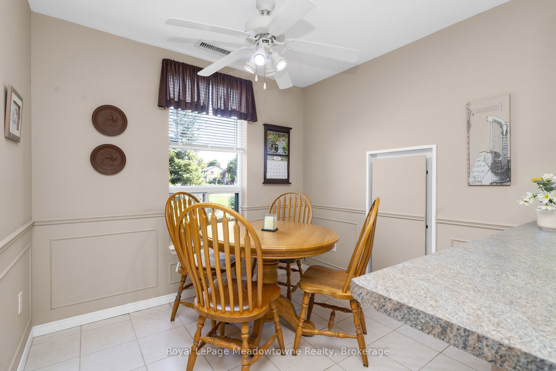 2075 Amherst Heights Drive 210 Property Photo 22