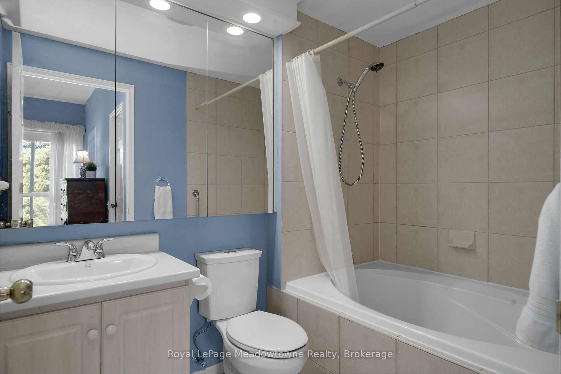 2075 Amherst Heights Drive 210 Property Photo 28
