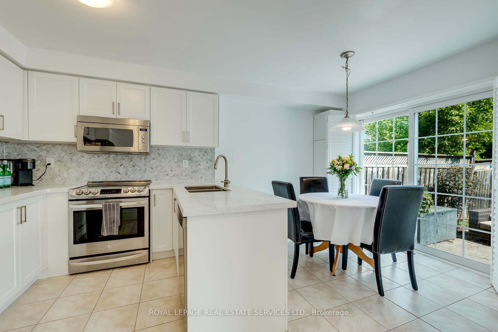 916 Mcnair Circle Property Photo 29