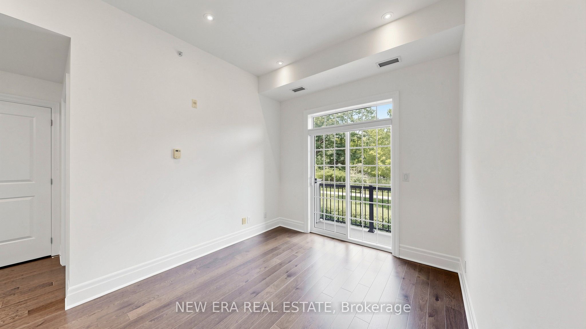 2300 Upper Middle Road W 108 Property Photo 19