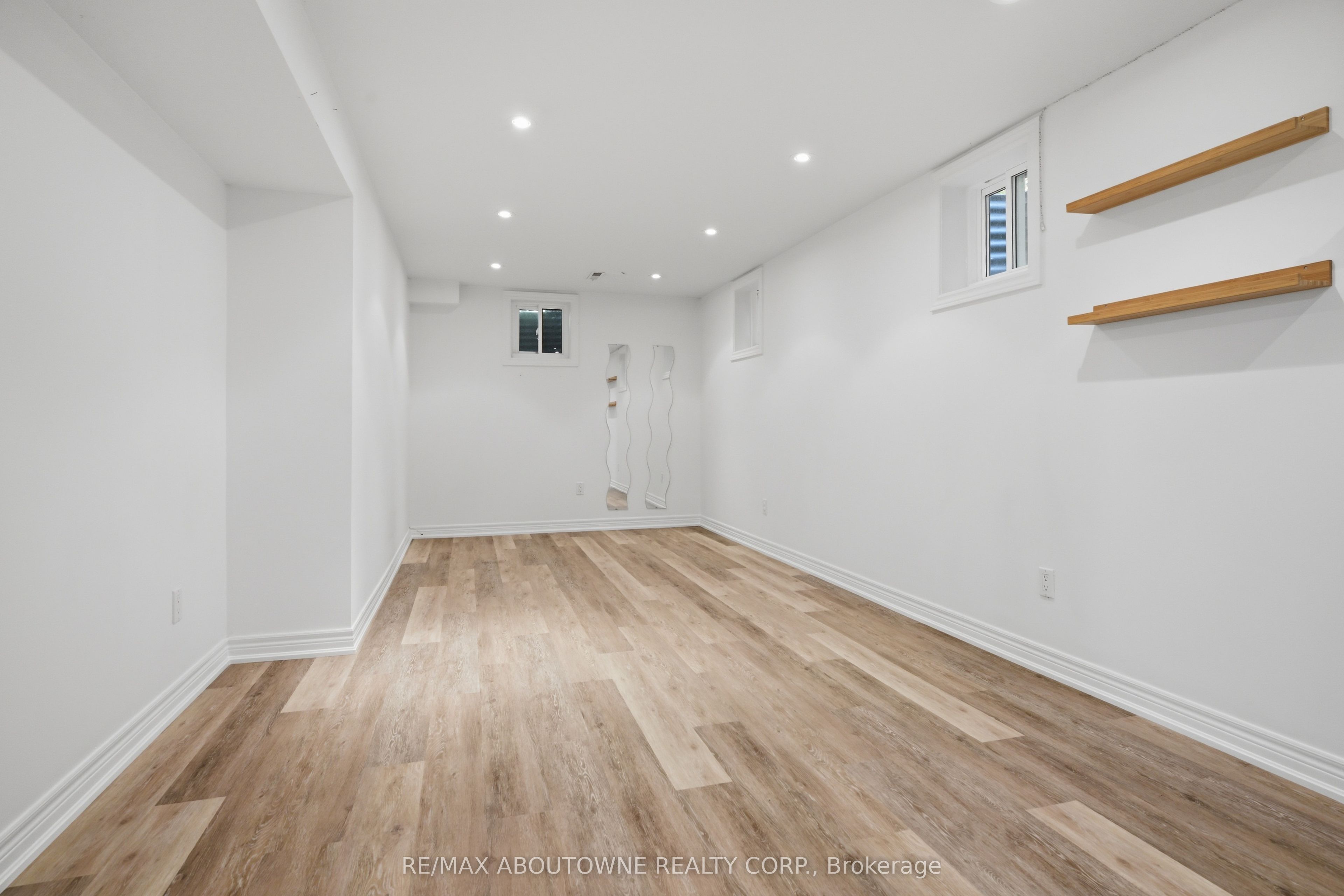 485 Coleen Drive Property Photo 26