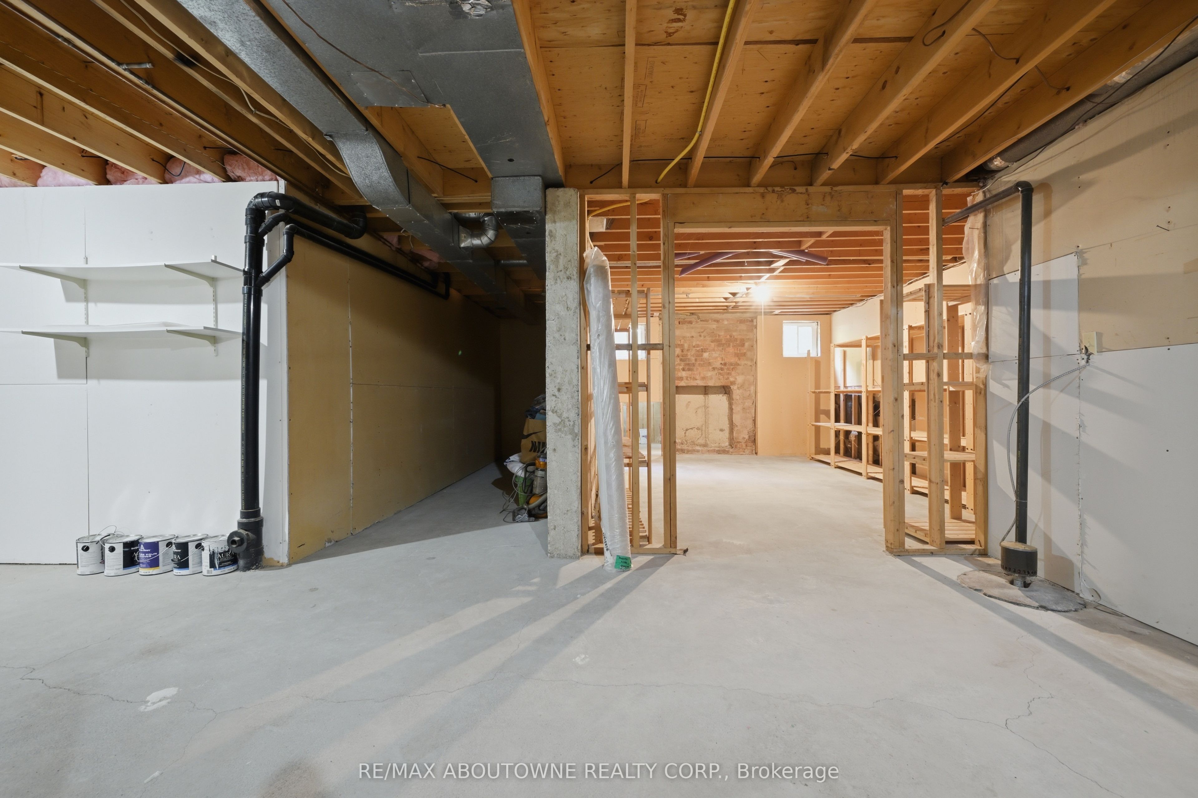 485 Coleen Drive Property Photo 28