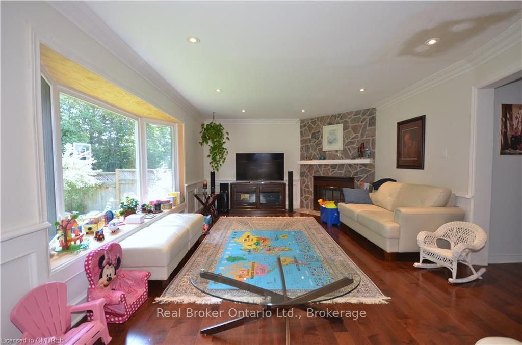 1609 Pilgrims Way Property Photo 10