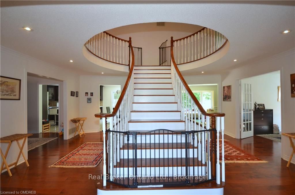 1609 Pilgrims Way Property Photo 11