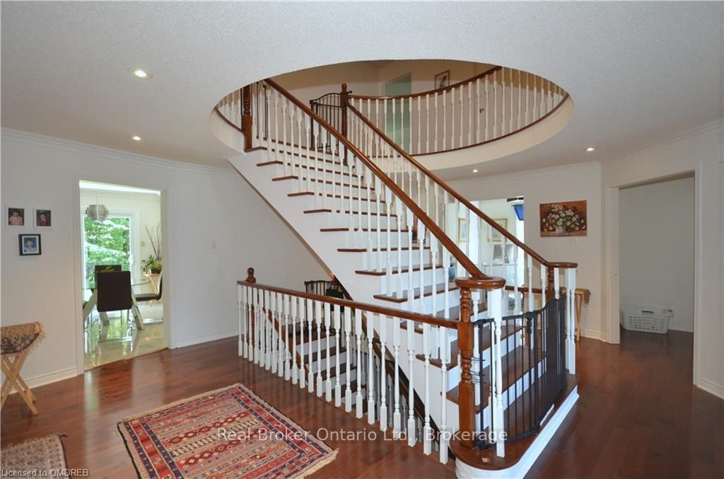 1609 Pilgrims Way Property Photo 12