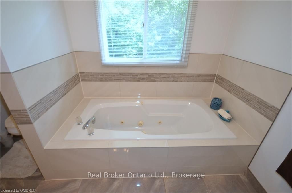 1609 Pilgrims Way Property Photo 19