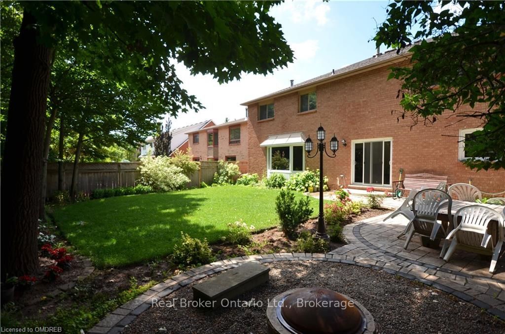 1609 Pilgrims Way Property Photo 24