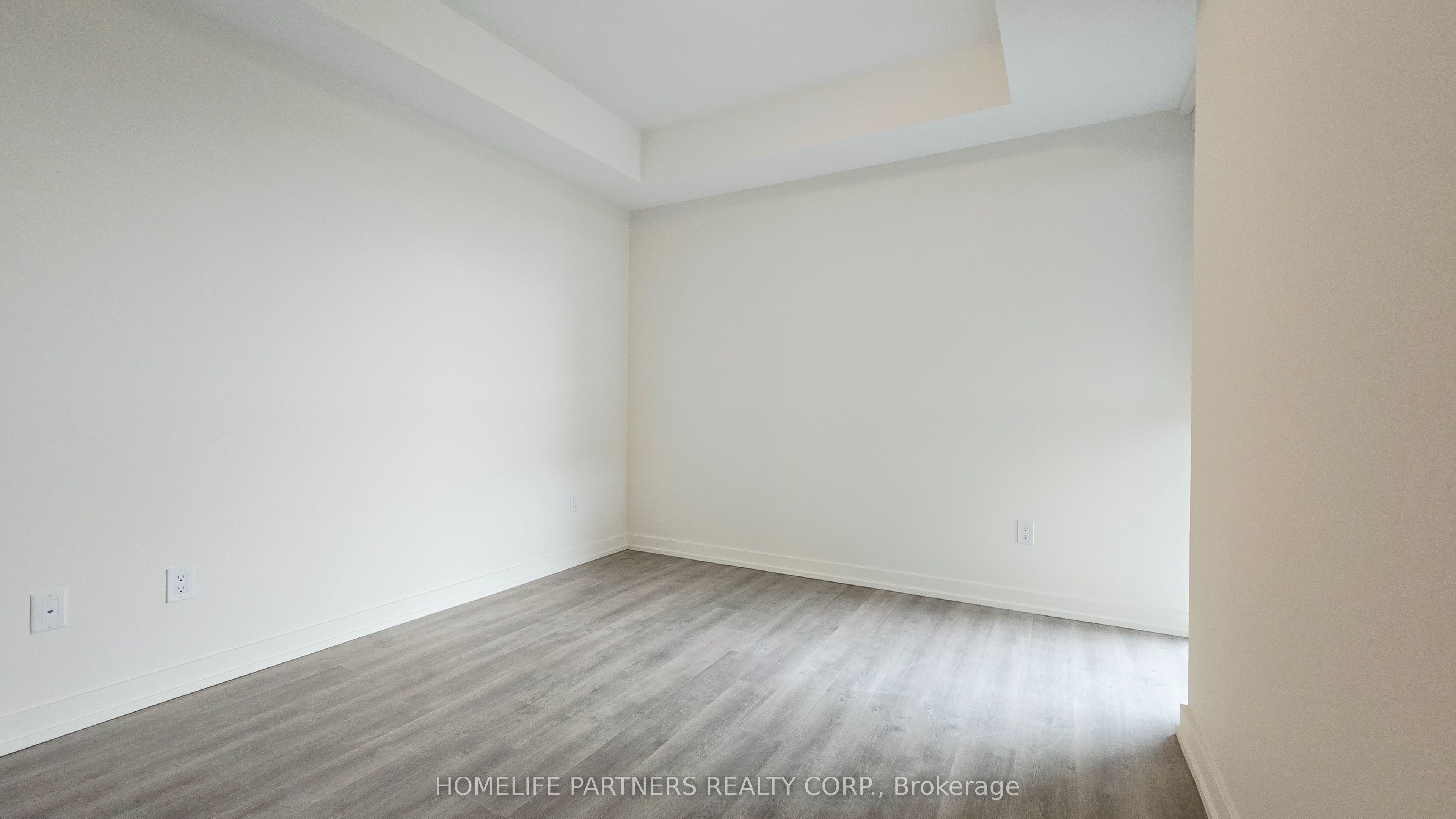 2300 St Clair Avenue W 414 Property Photo 12