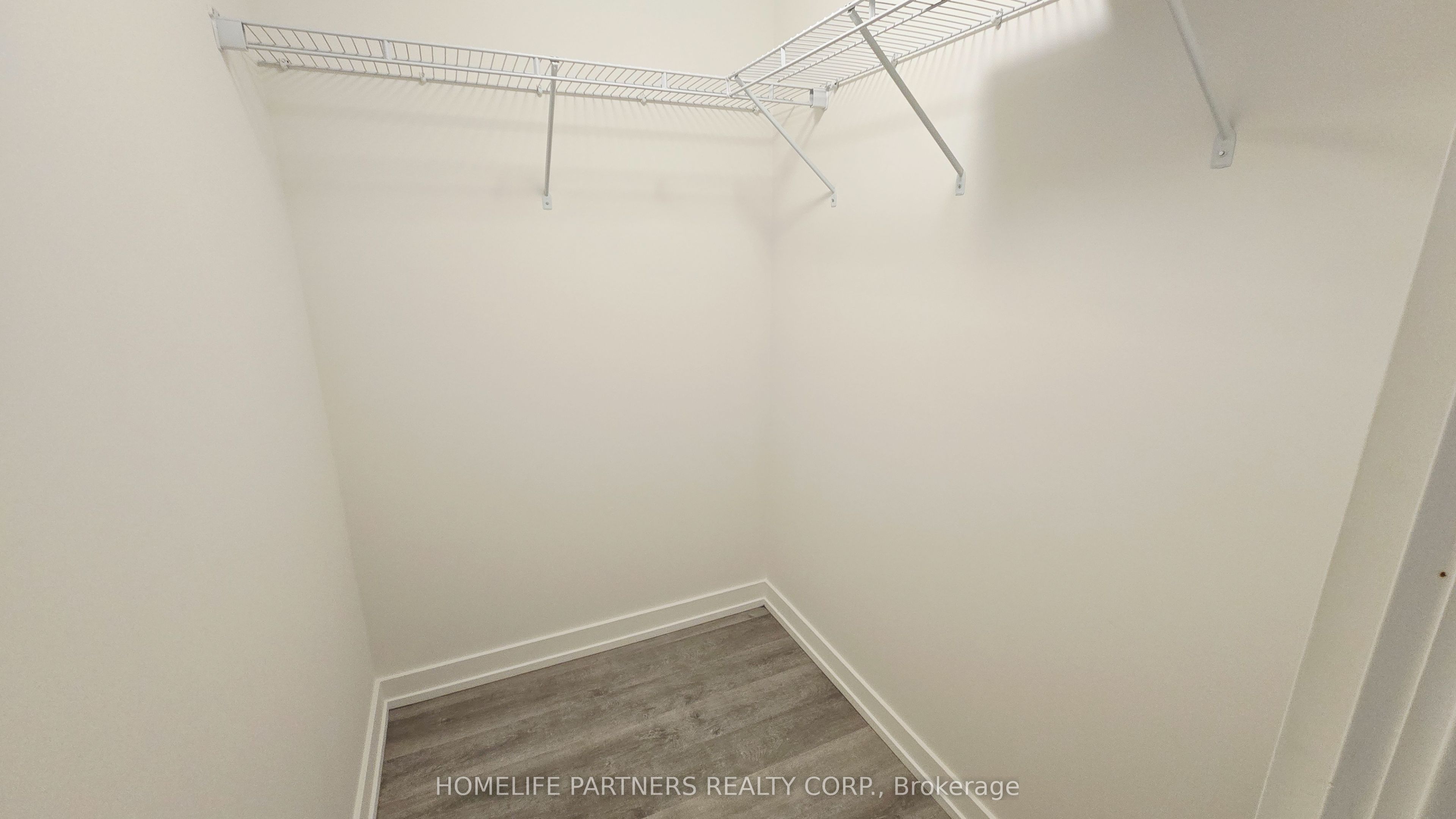 2300 St Clair Avenue W 414 Property Photo 17