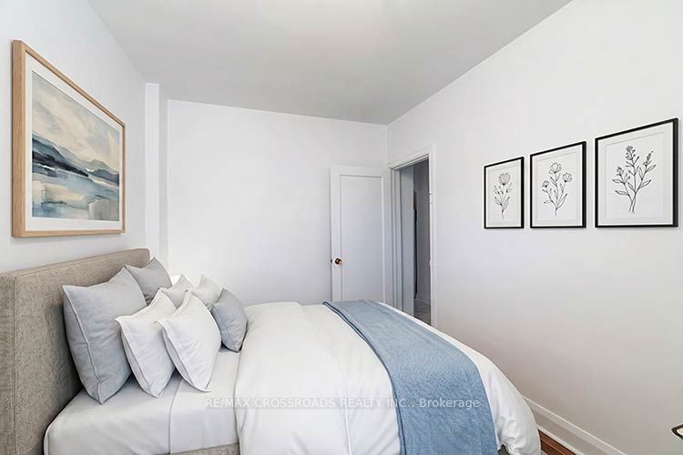 65 Manitoba Street Property Photo 17