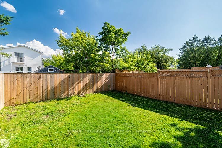 65 Manitoba Street Property Photo 34