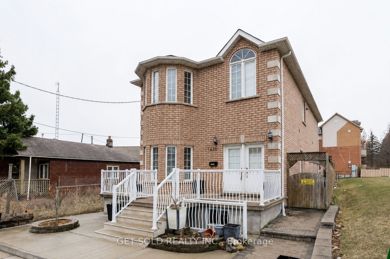 1496 Keele Street