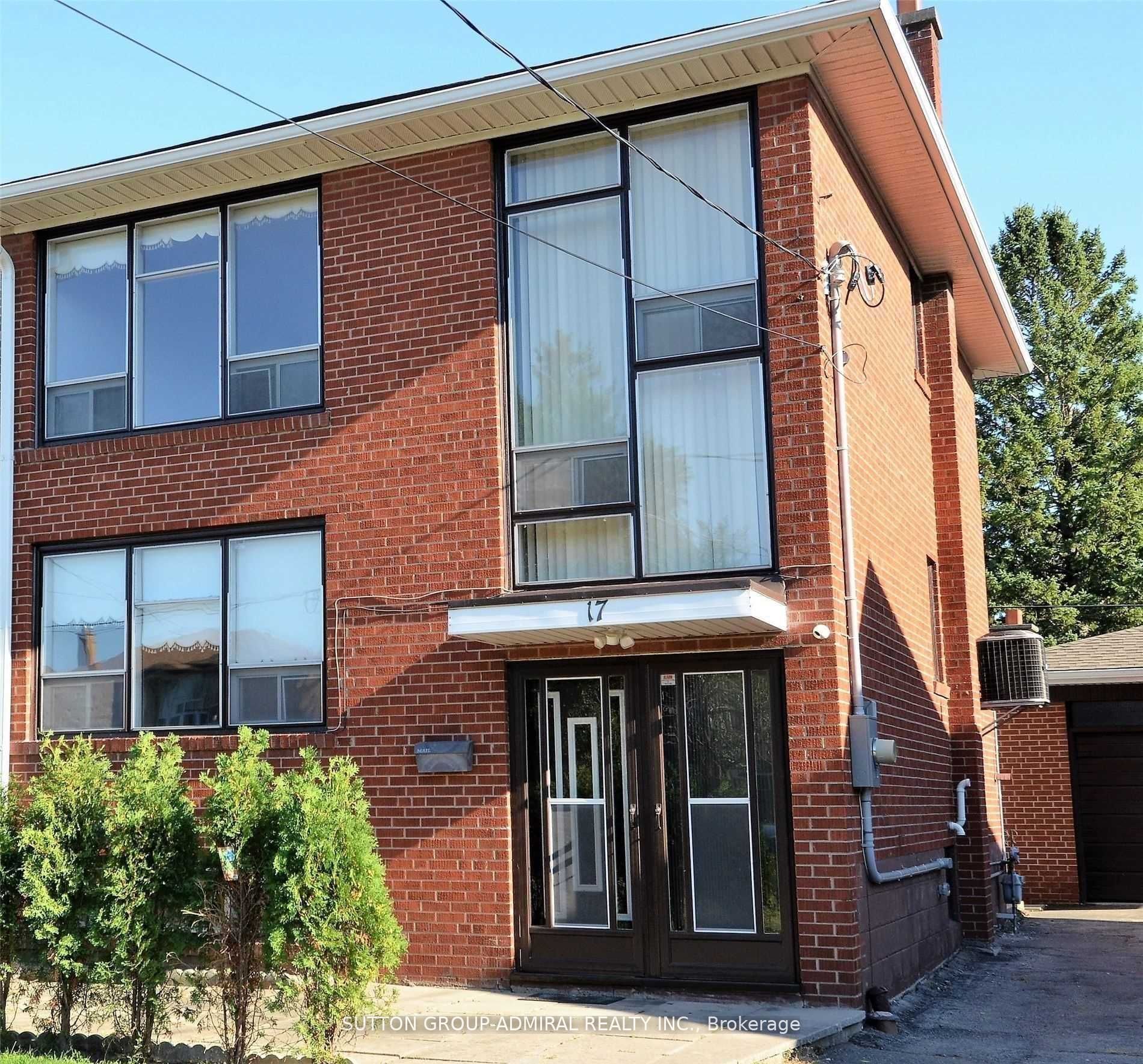 17 Pamille Place Lower Property Photo 1