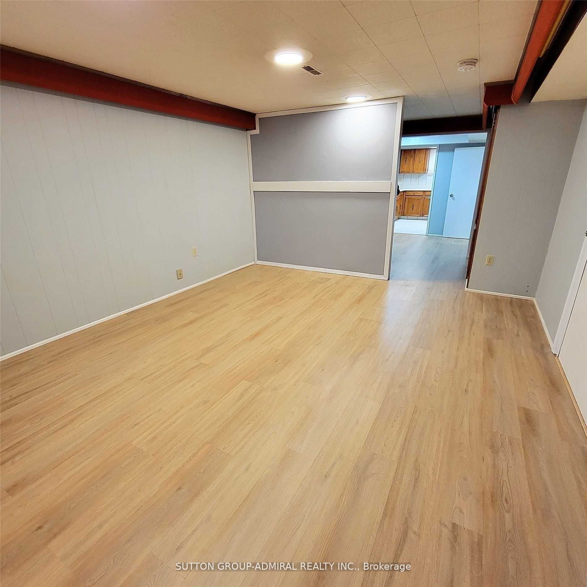 17 Pamille Place Lower Property Photo 5