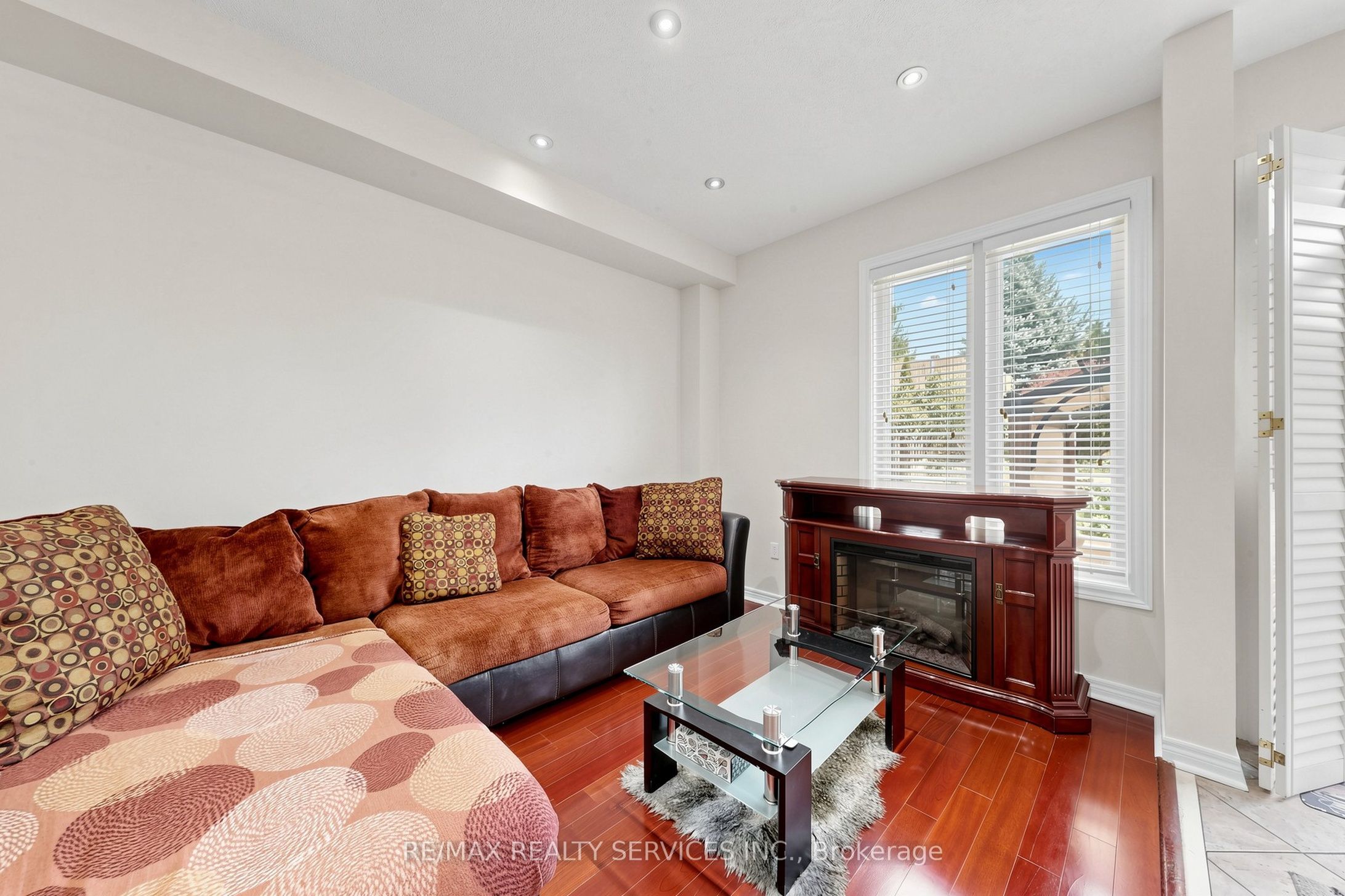 50 Rocky Point Crescent Property Photo 16