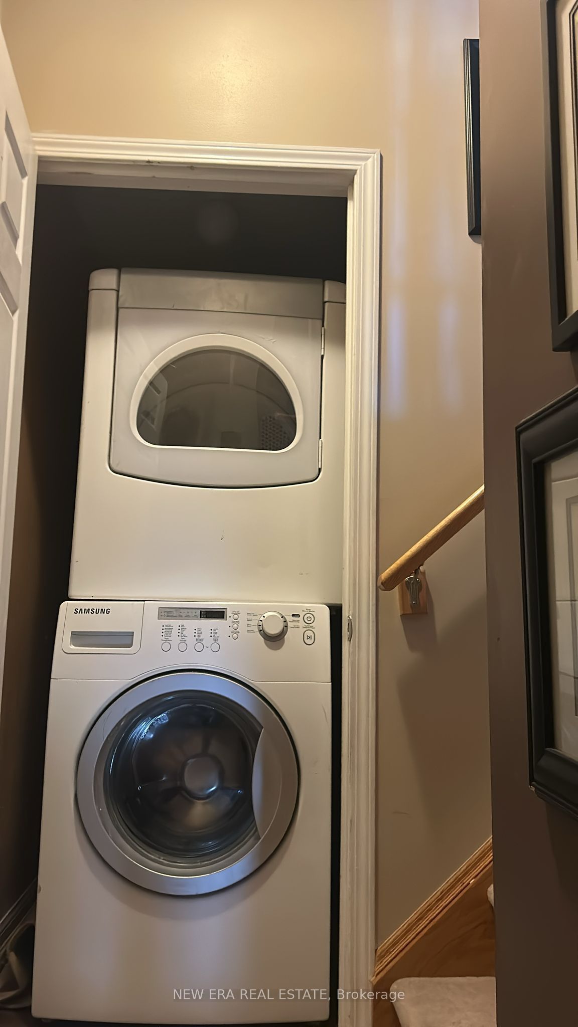 225 Schreyer Crescent Property Photo 10