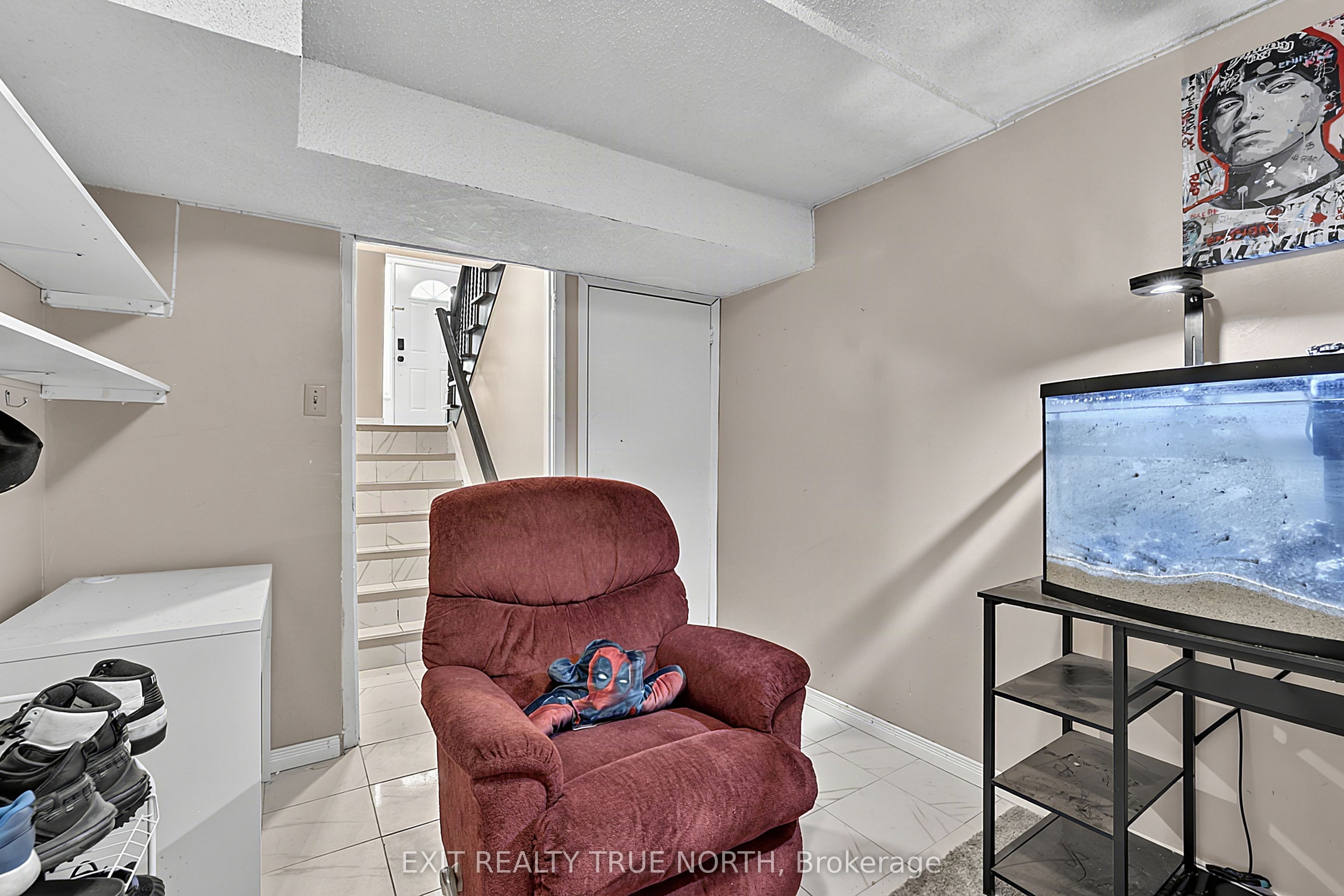 73 Collins Crescent Property Photo 31