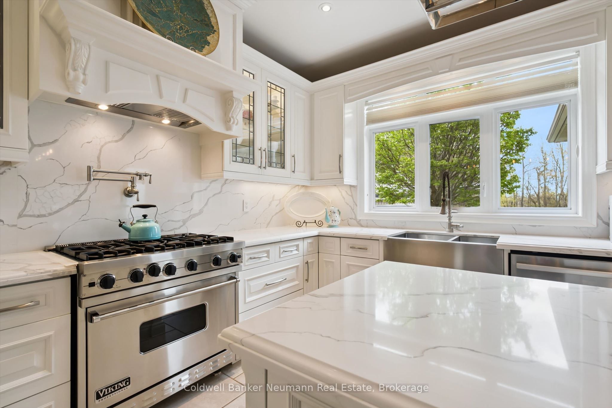 11370 Taylor Court Property Photo 10