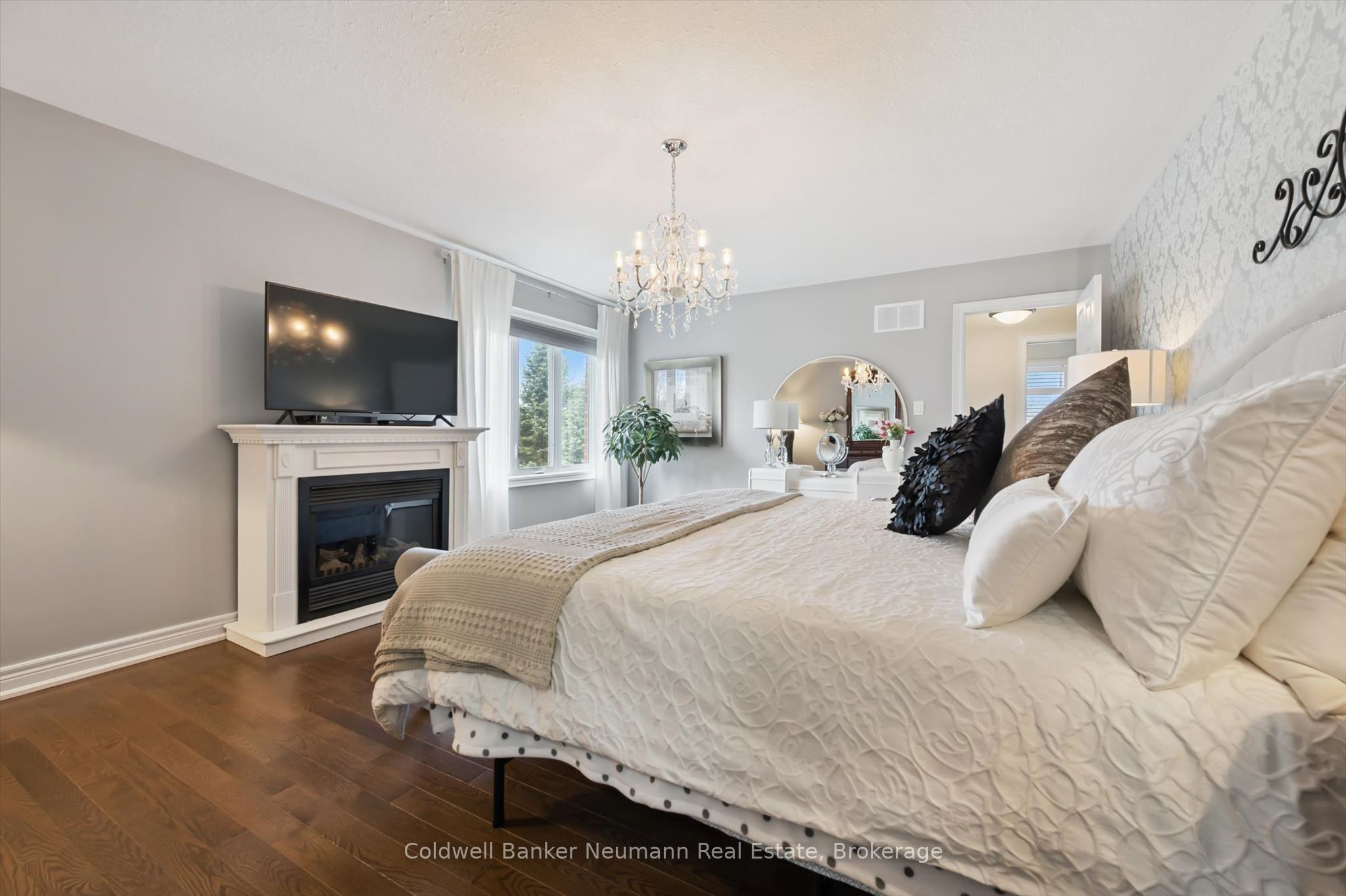 11370 Taylor Court Property Photo 18