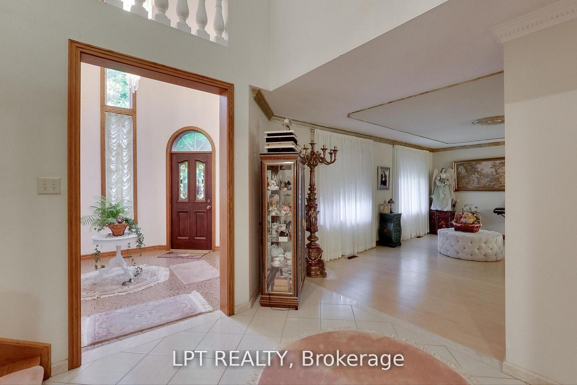 6 Fenton Way Property Photo 12