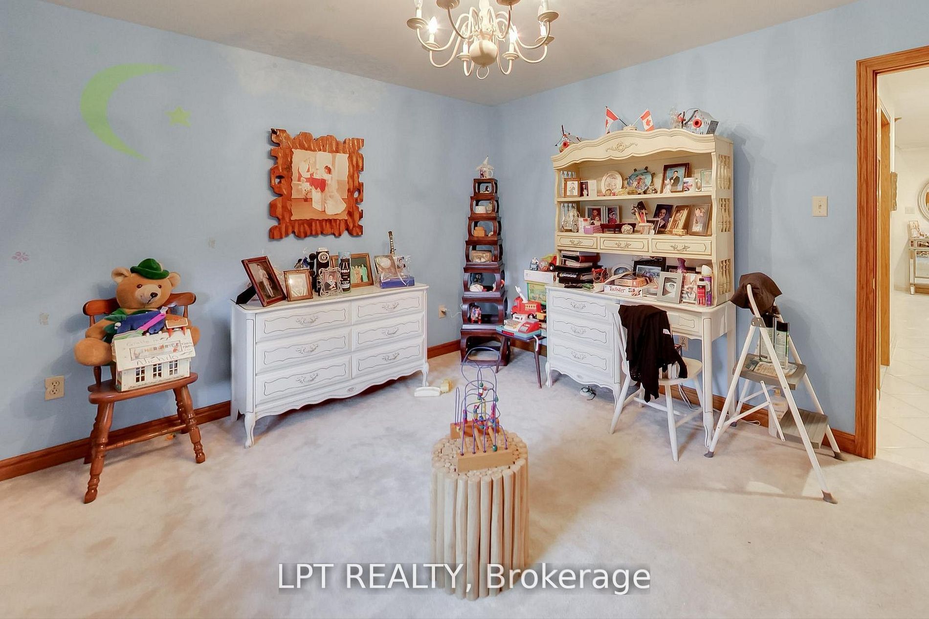 6 Fenton Way Property Photo 31