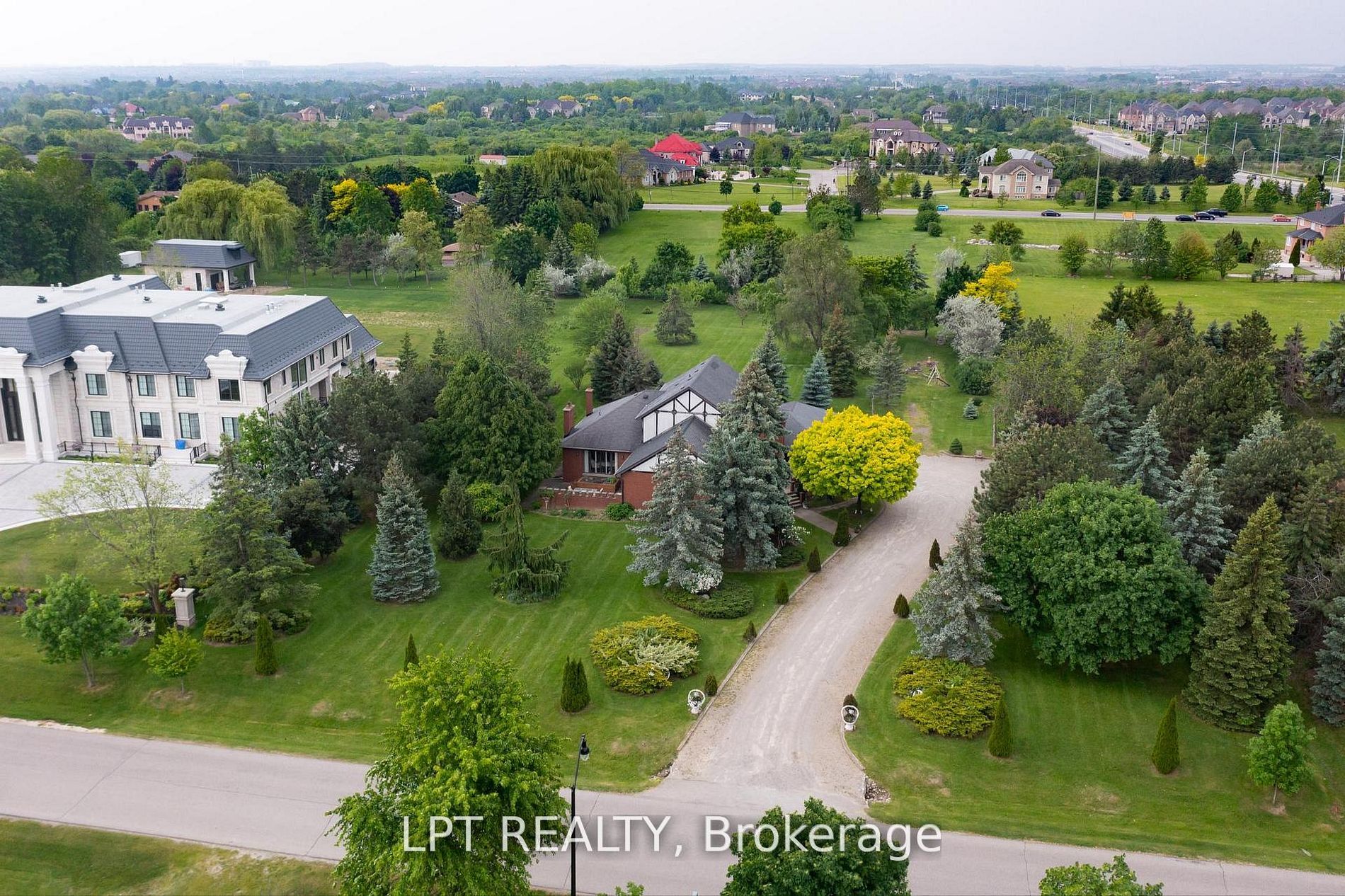6 Fenton Way Property Photo 46