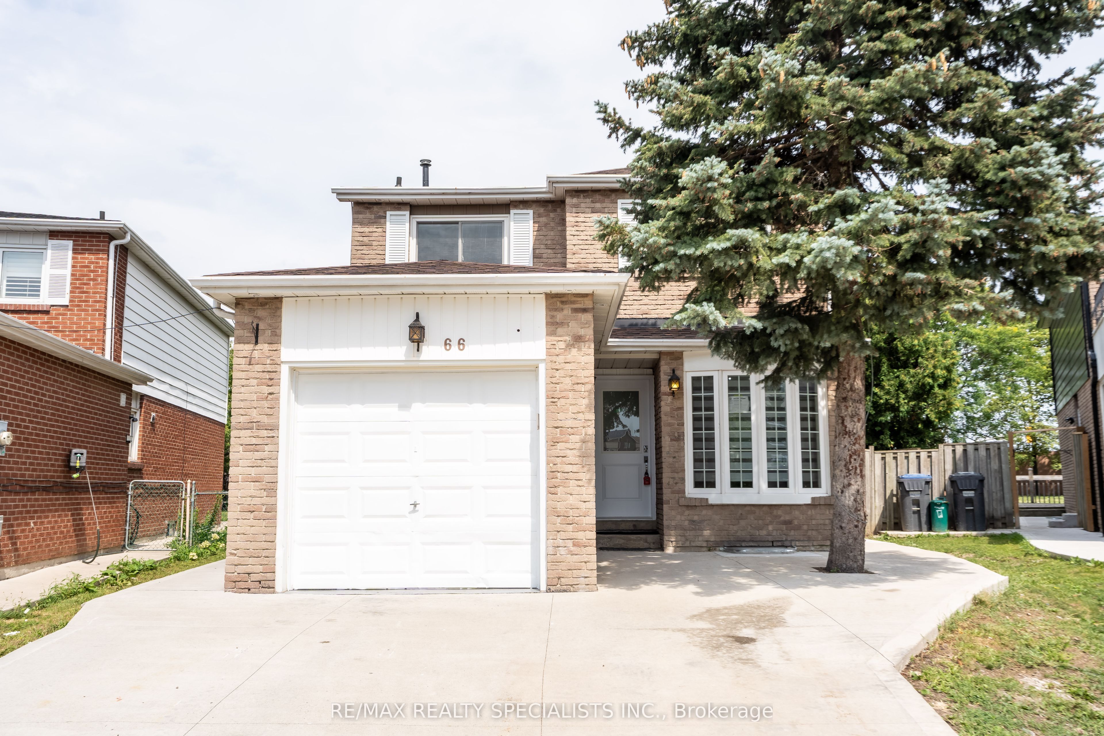 66 Banting Crescent Property Photo 3