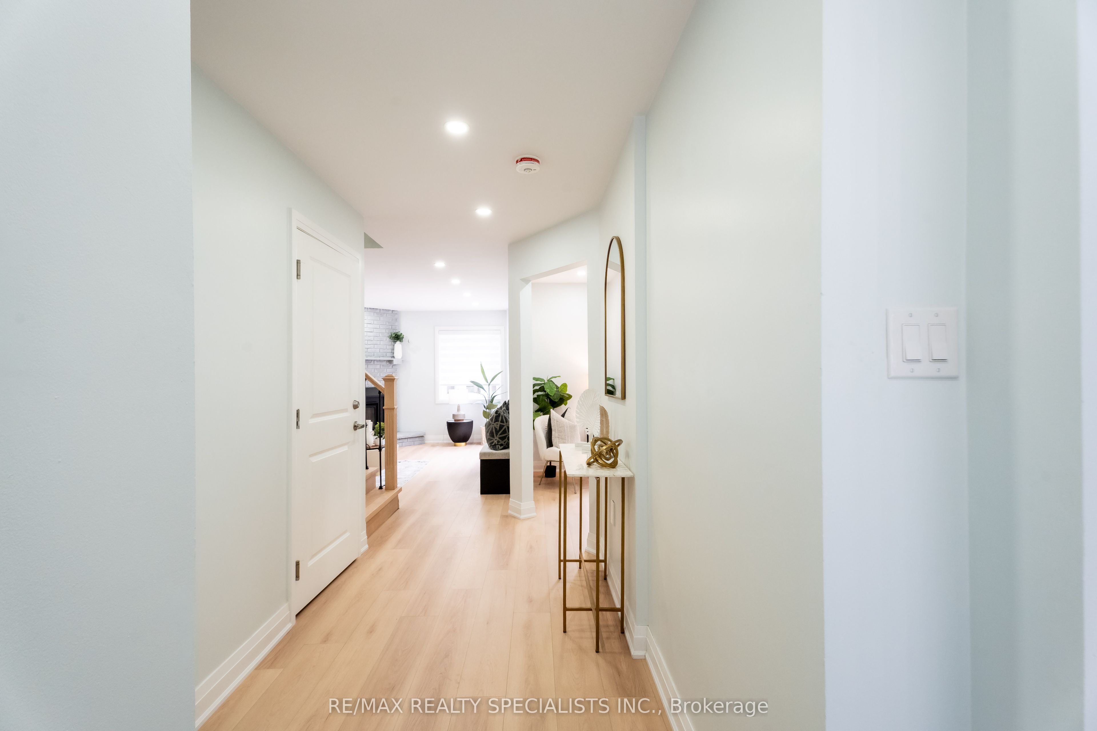 66 Banting Crescent Property Photo 7
