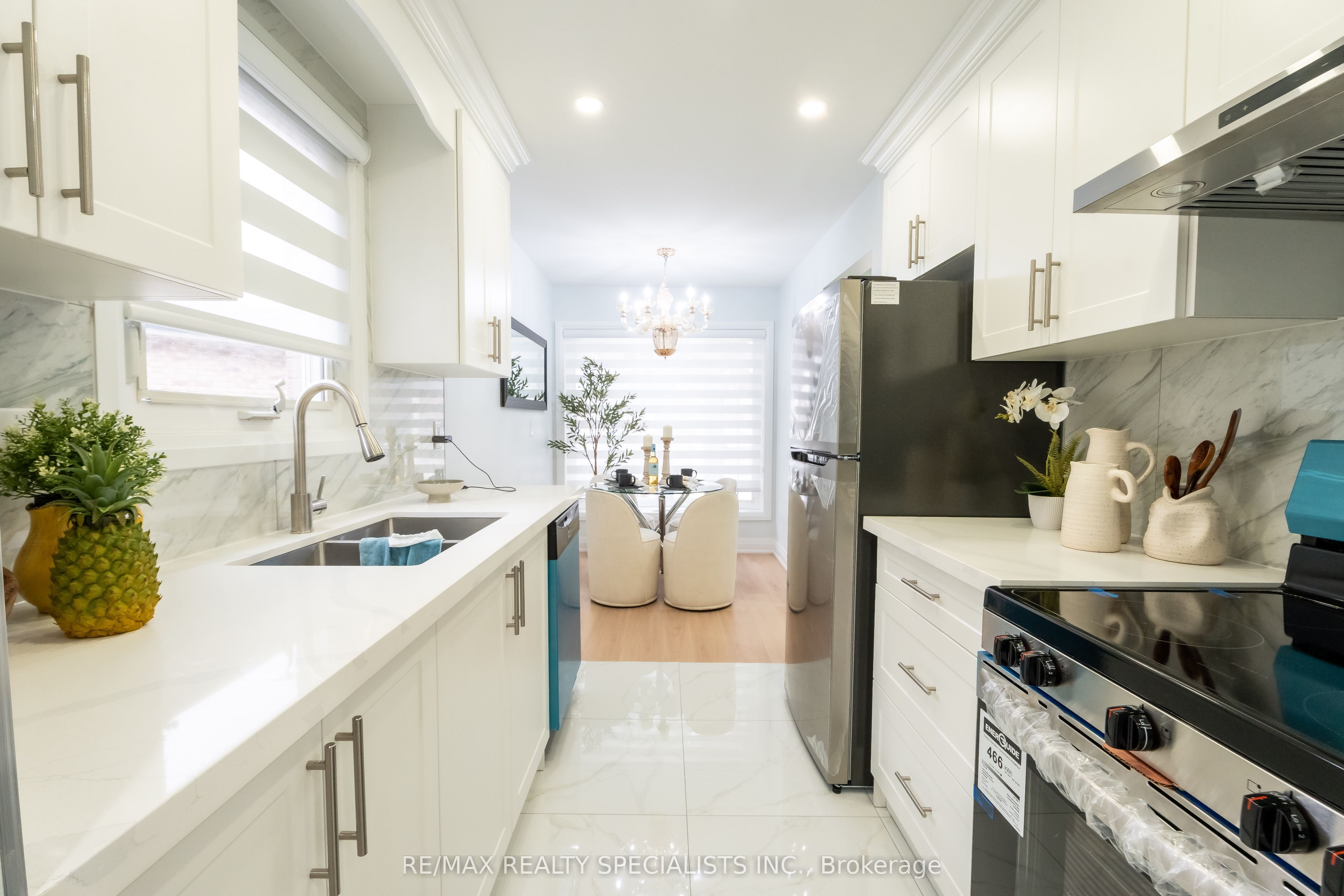 66 Banting Crescent Property Photo 8