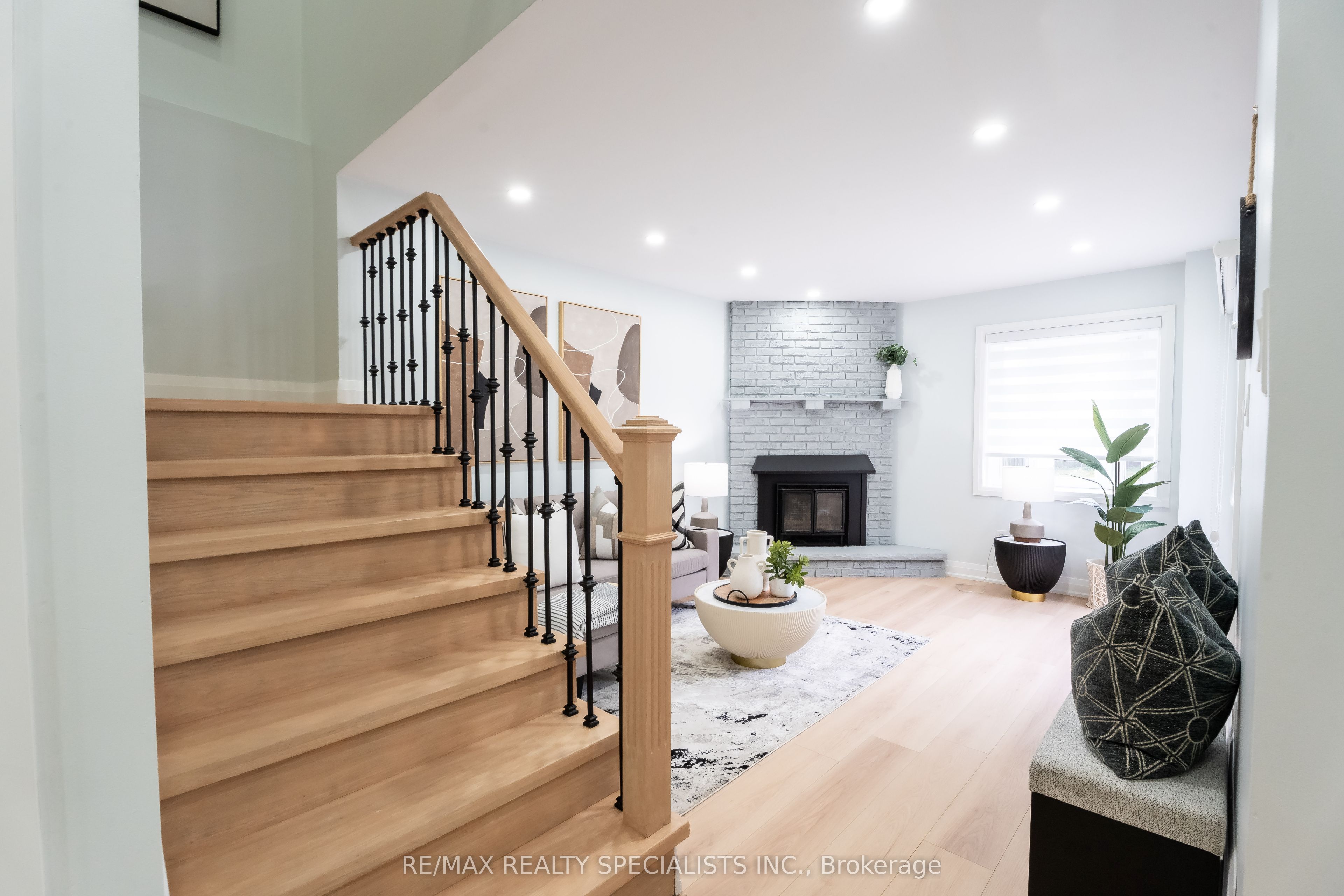 66 Banting Crescent Property Photo 15