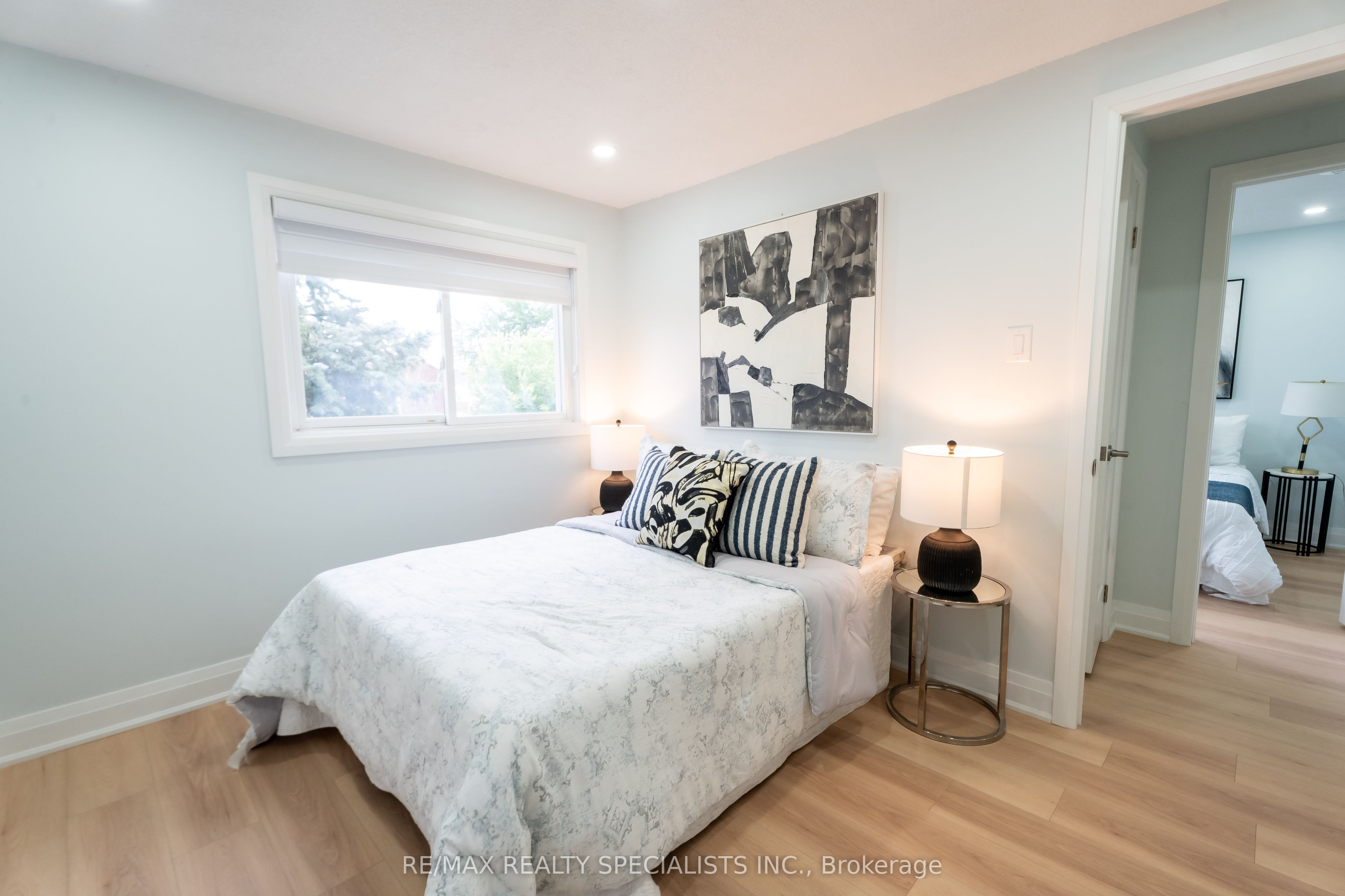 66 Banting Crescent Property Photo 30