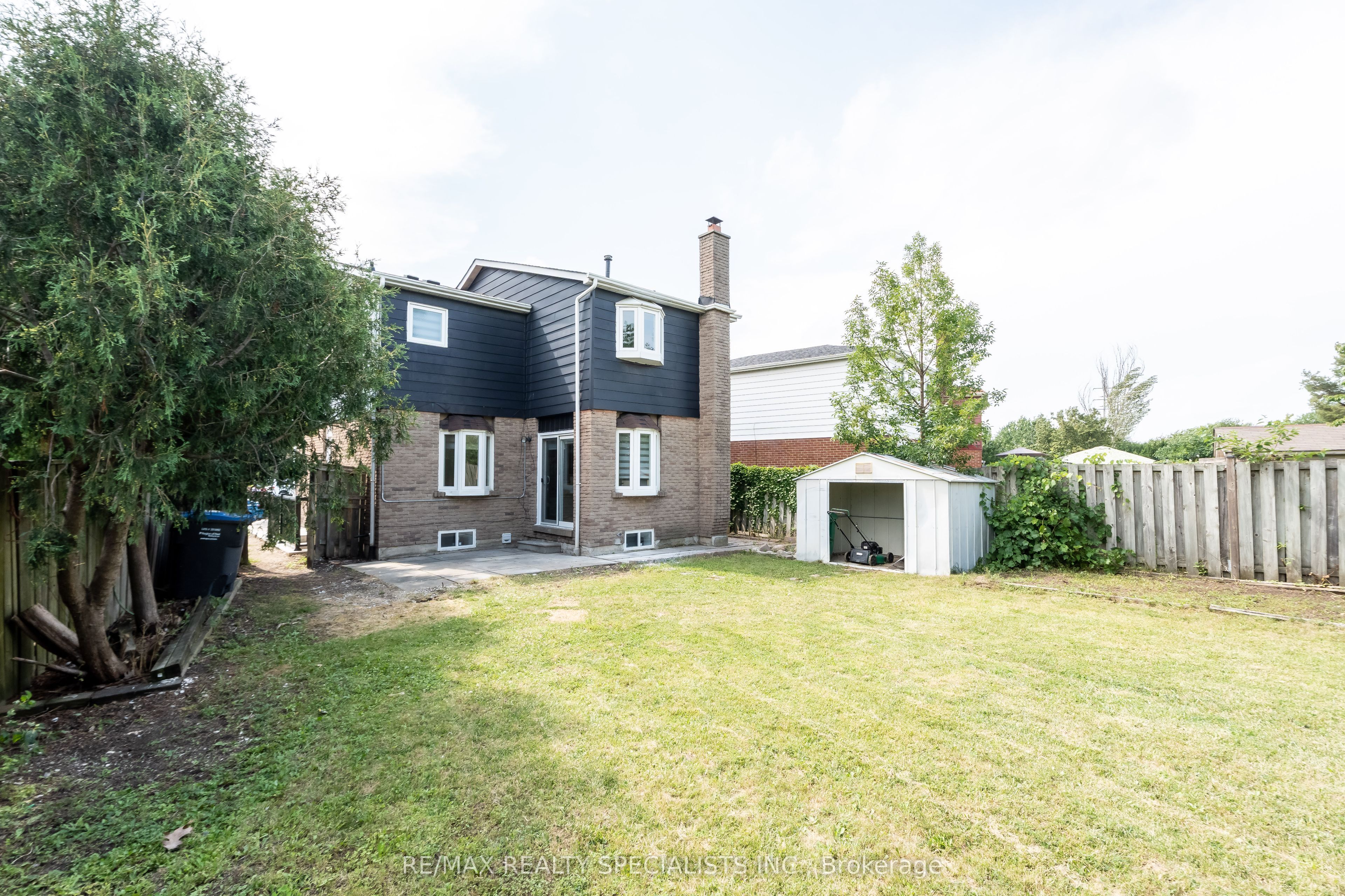 66 Banting Crescent Property Photo 43