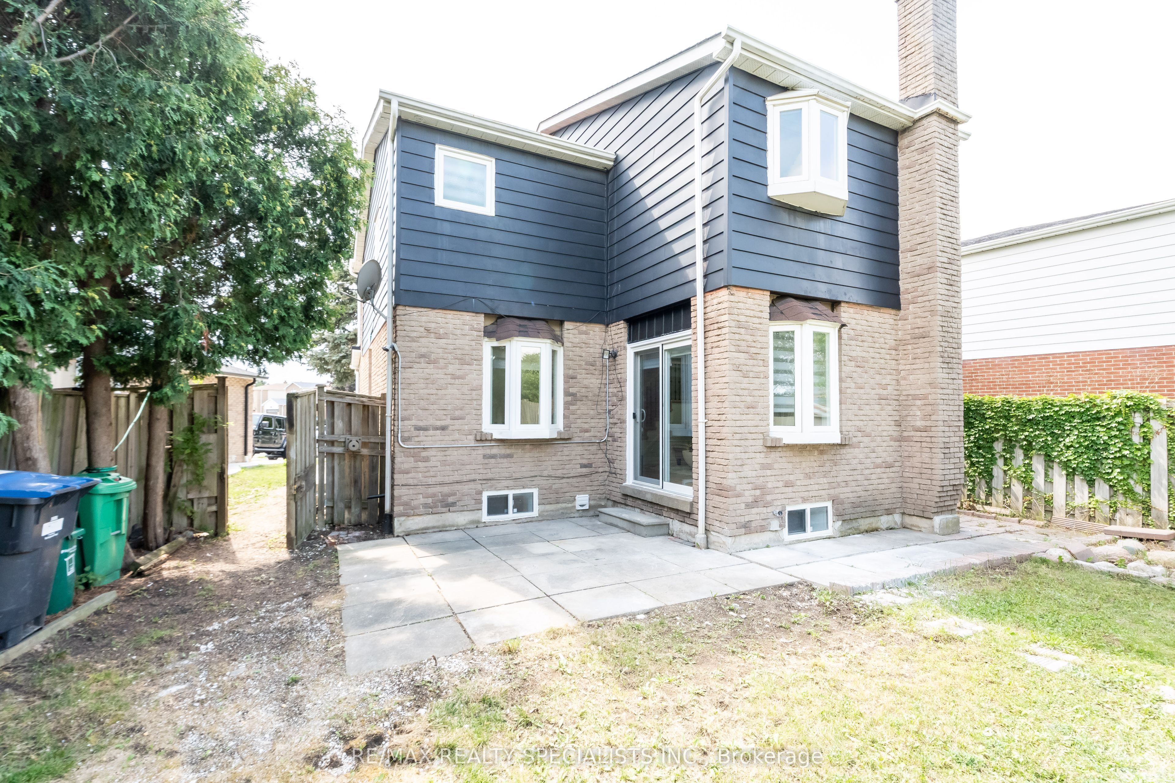 66 Banting Crescent Property Photo 44