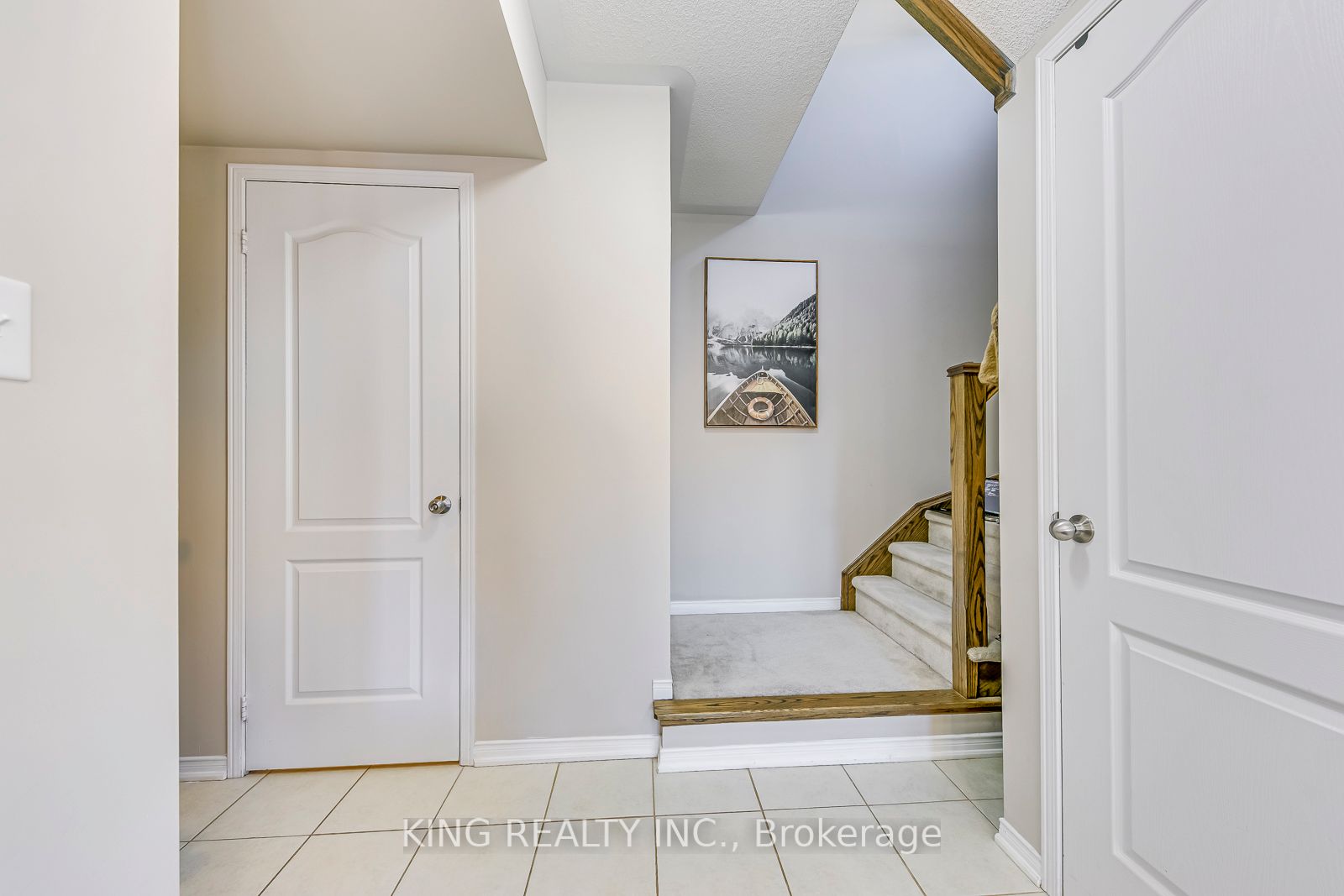 35 Hays Boulevard 8 Property Photo 12