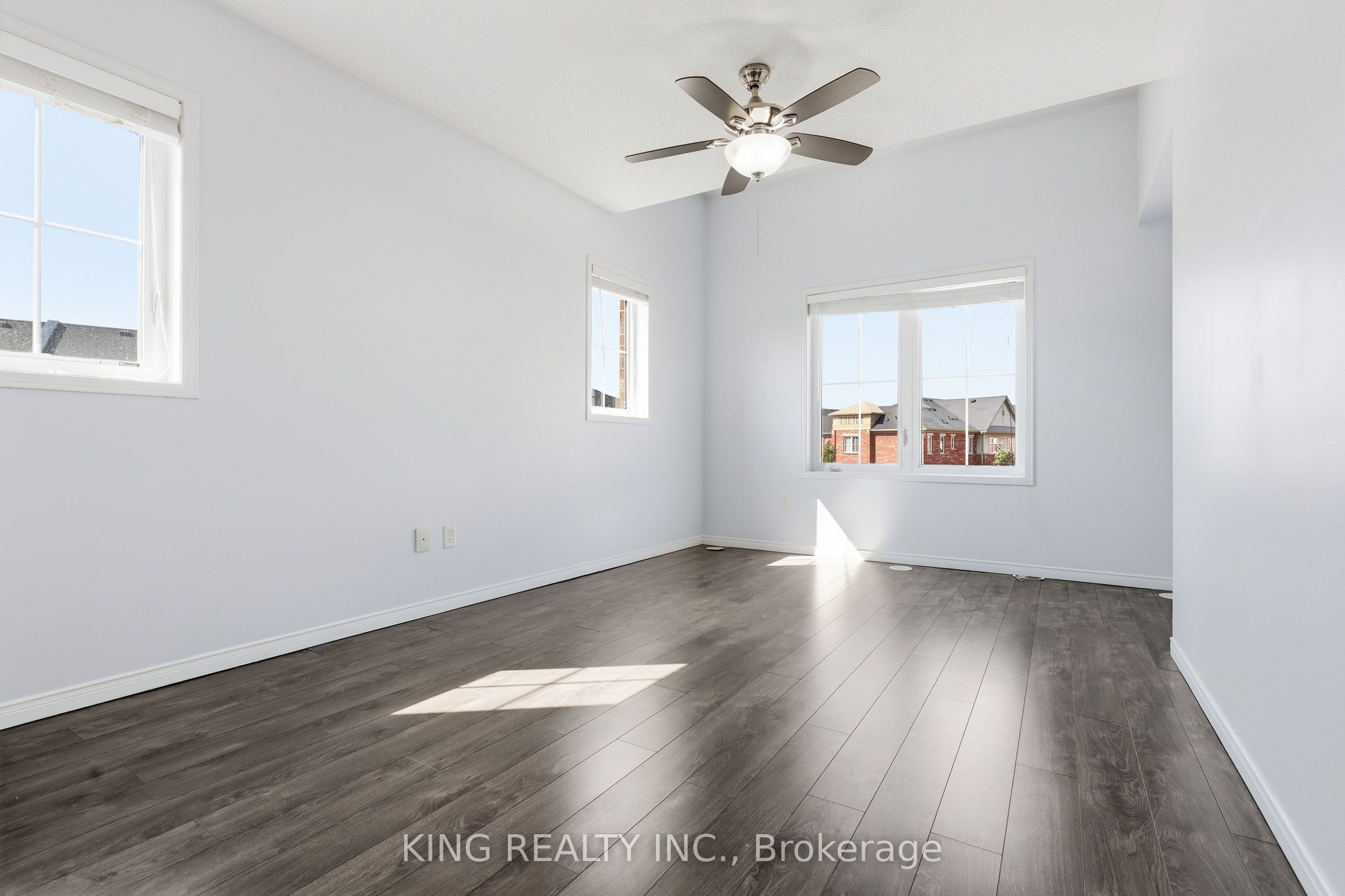 35 Hays Boulevard 8 Property Photo 15